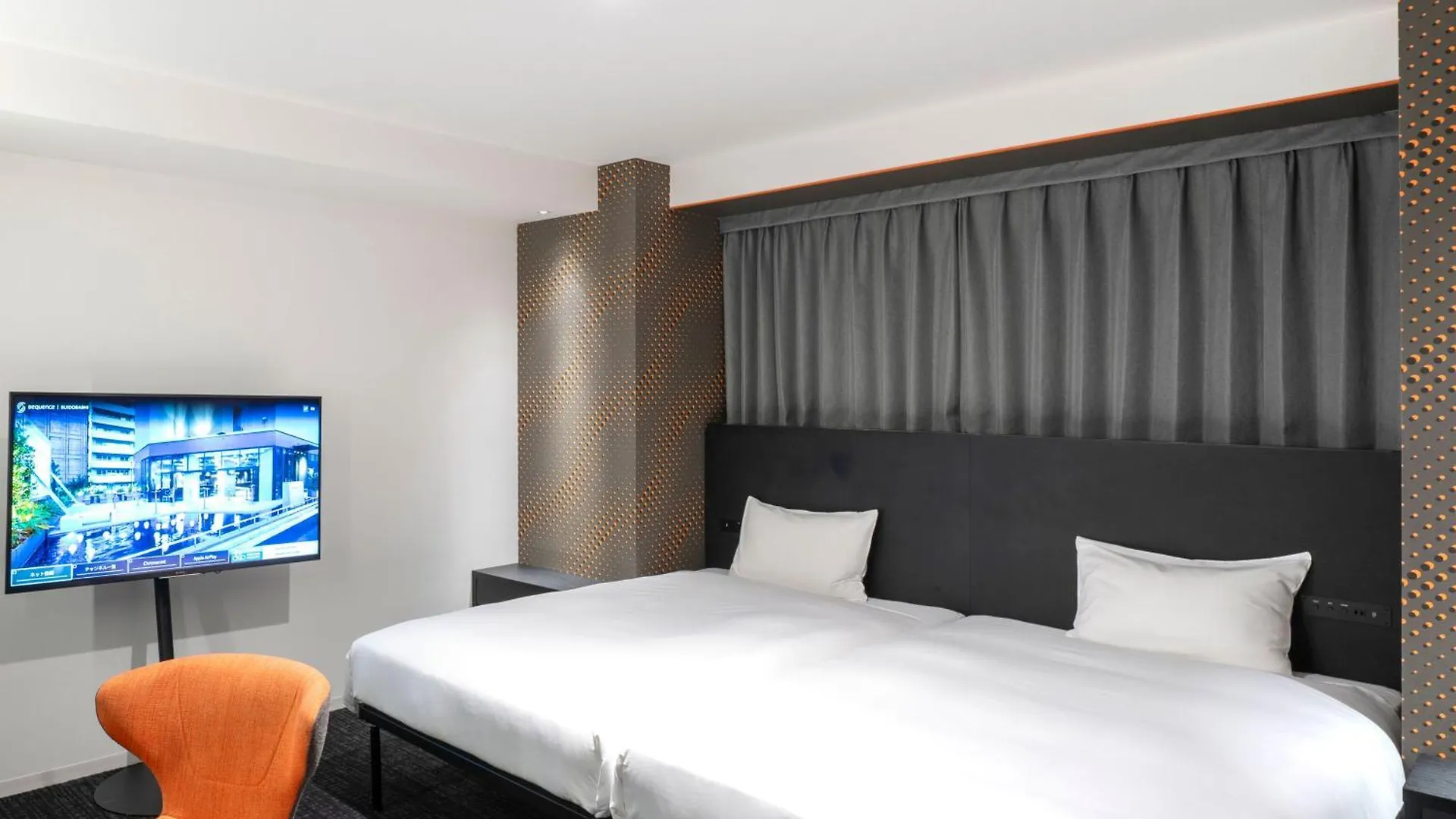 Hotel sequence SUIDOBASHI/ Tokio